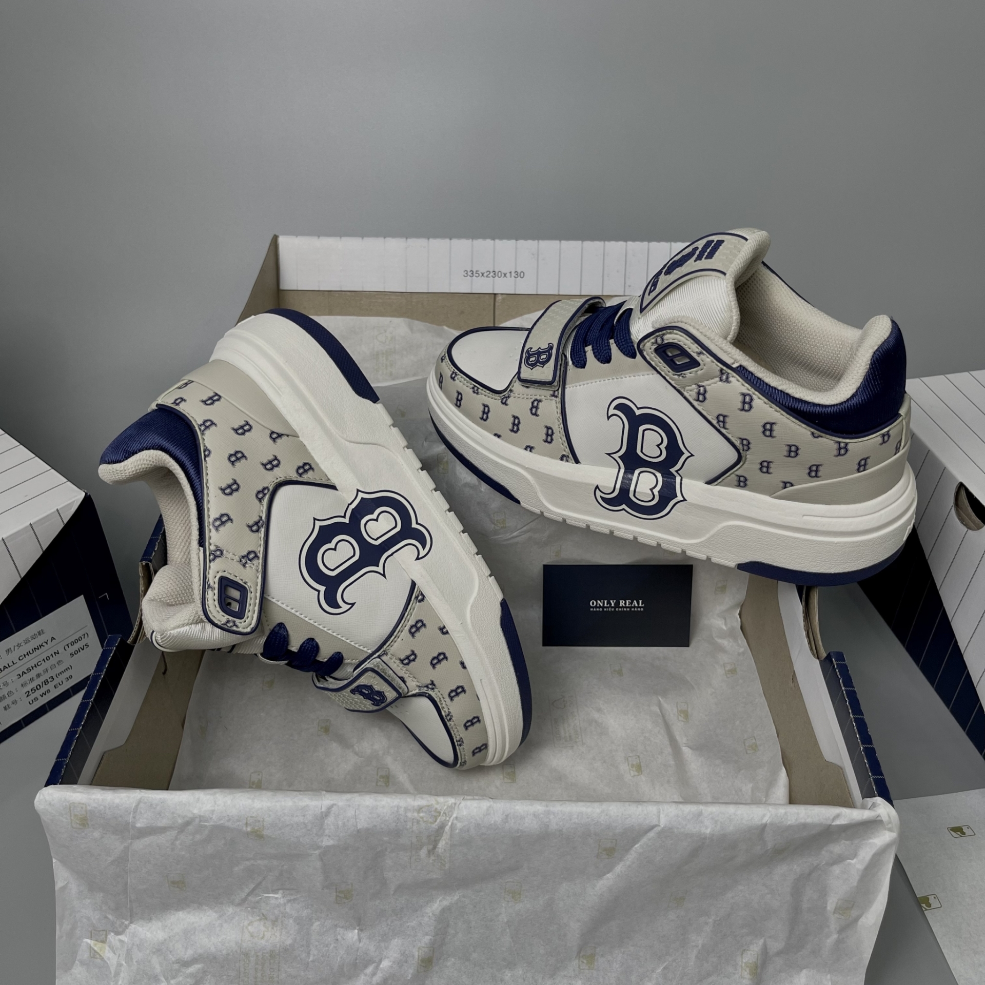 MLB公式 Chunky Liner Mid Hill Classic Monogram BOS (Beige) MLB Chunky Liner Mid Classic Monogram Boston Red Sox L.Beige